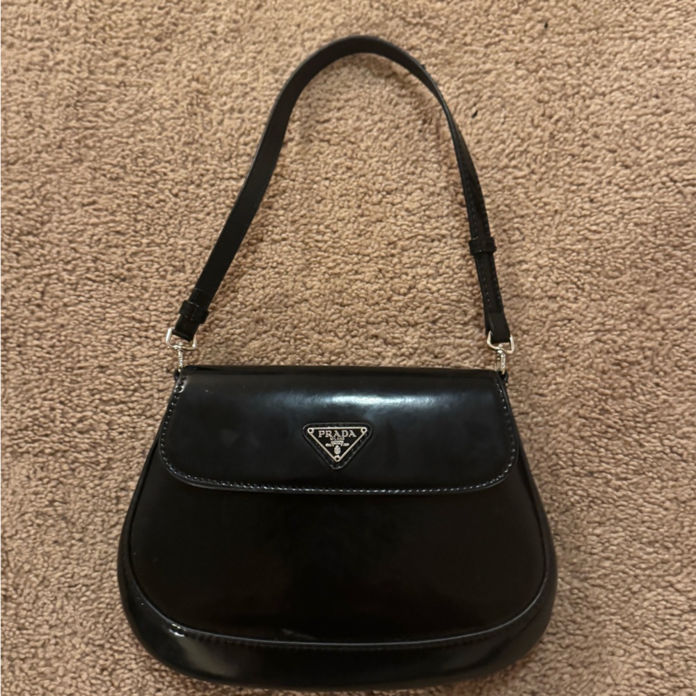 Prada re edition shoulder bag